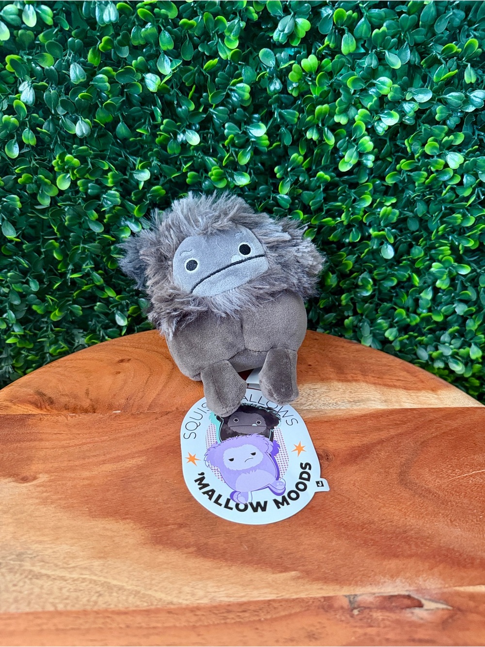 Wallis the Bigfoot Mallow Moods Squishmallow Clip
